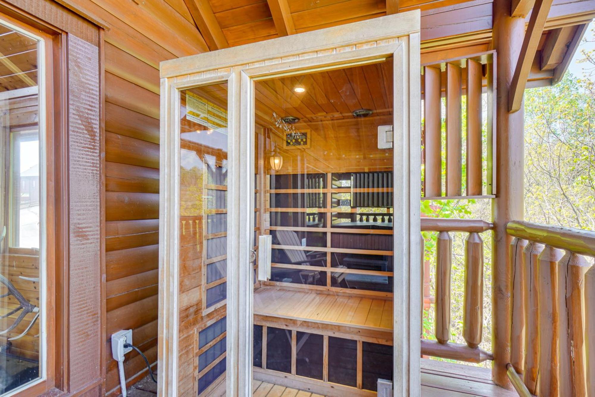 Mountain Dreams Cabin Hot Tub, Sauna And Views! Sevierville Esterno foto